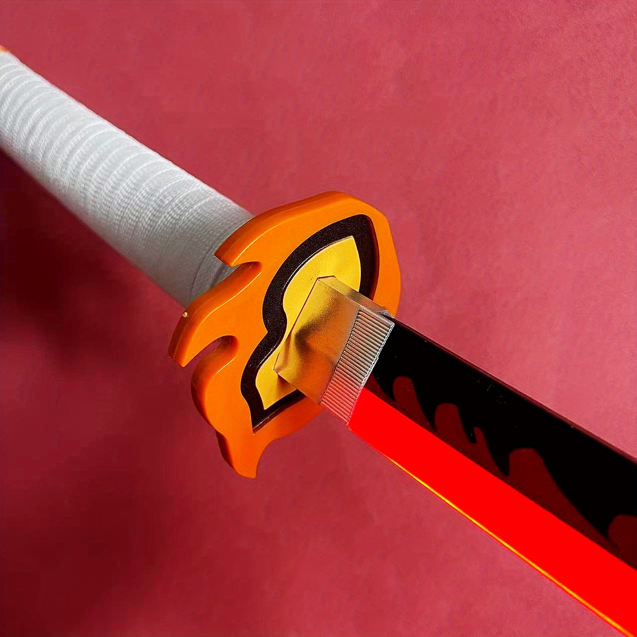 Luminous Demon Slayer Katana L - огляд і ціна Cosplay Prop Katana