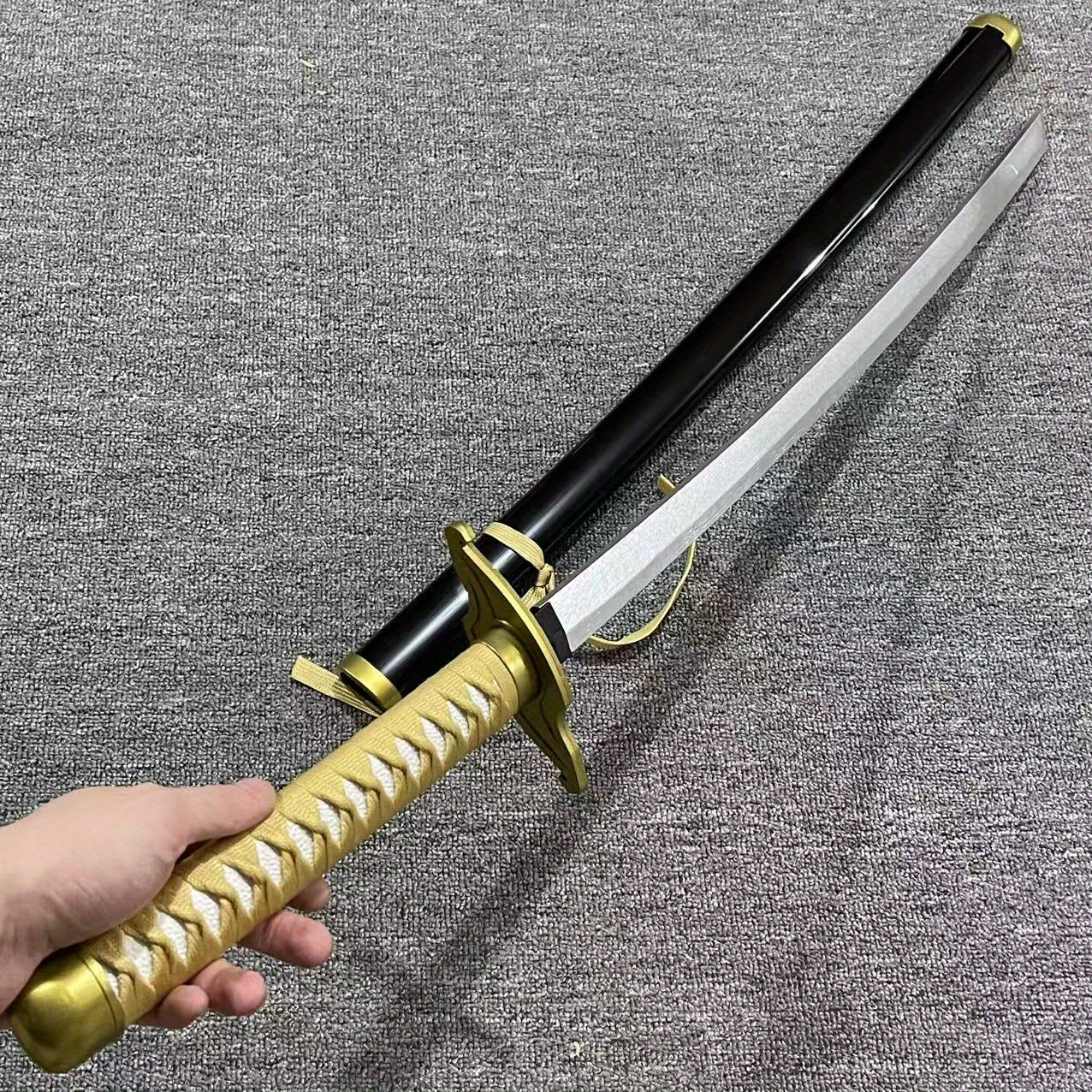 40inch Ulquiorra Cifer Katana  - огляд і ціна Cosplay Prop Katana