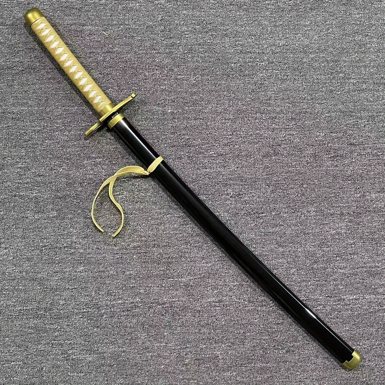 40inch Ulquiorra Cifer Katana  - огляд і ціна Cosplay Prop Katana
